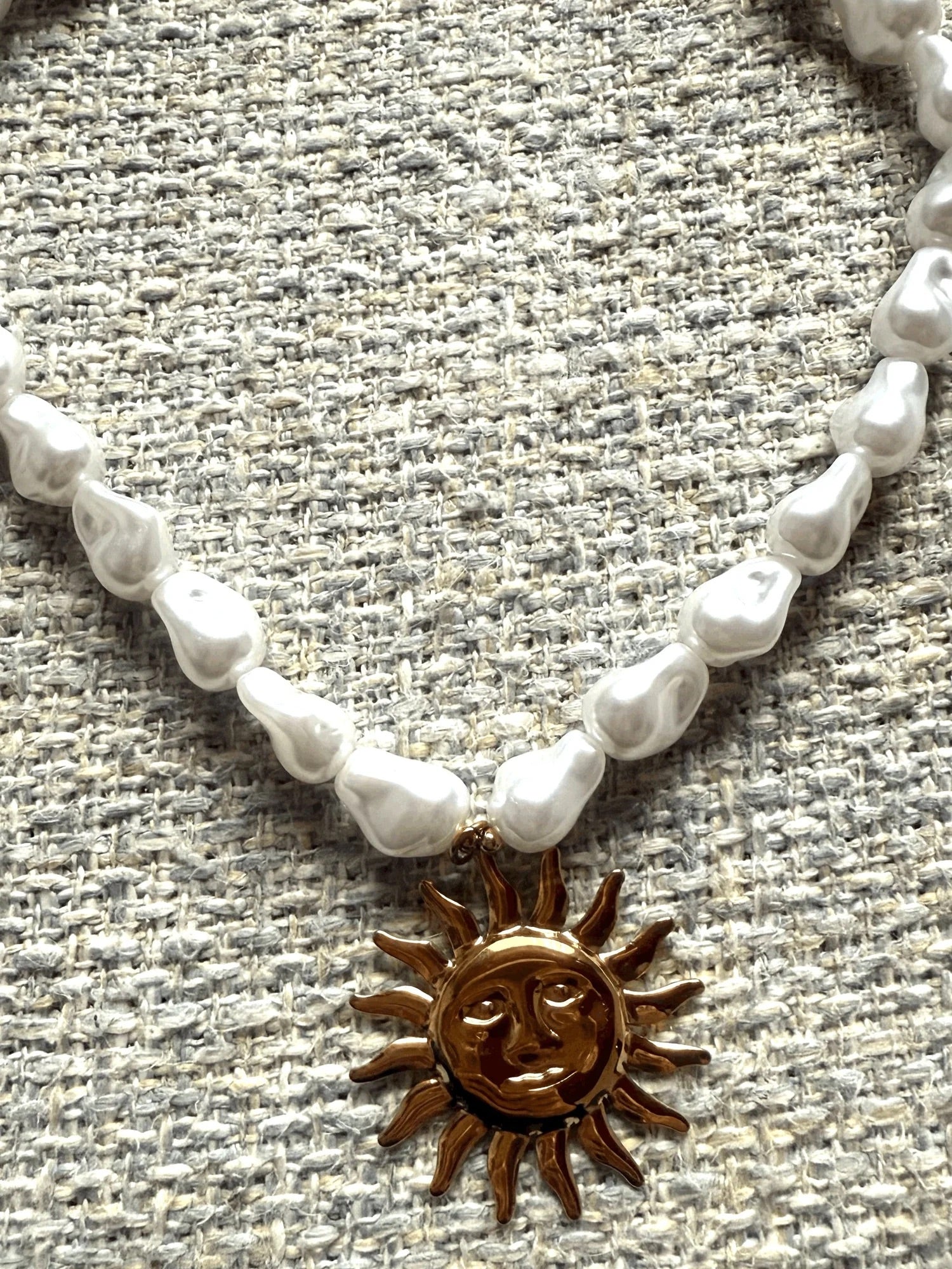 Collier NINA