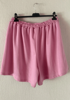 Short OLIVIA